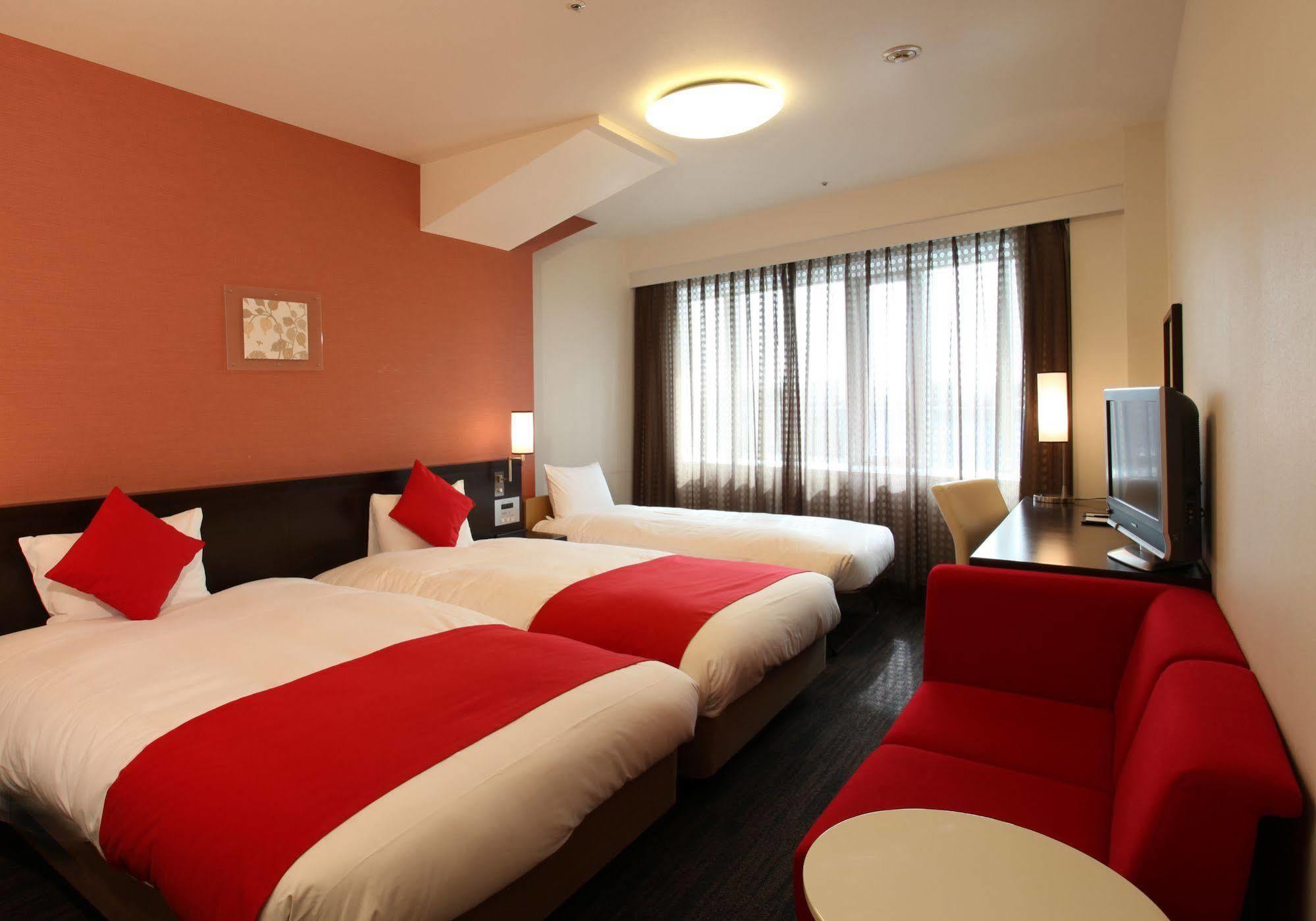 Daiwa Roynet Hotel Okayama Ekimae Eksteriør bilde